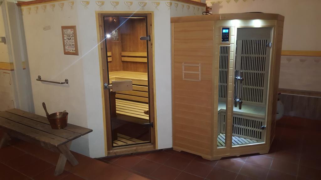Hotel Sextnerhof Sesto Fiorentino Exterior photo
