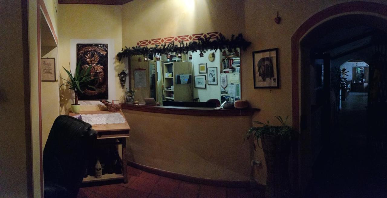 Hotel Sextnerhof Sesto Fiorentino Exterior photo